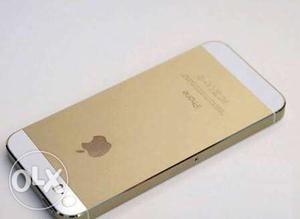 I phone 5s 32gb With original charger No Scrtect