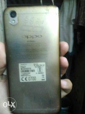 Oppo A37F in good condition 4 months old and 1