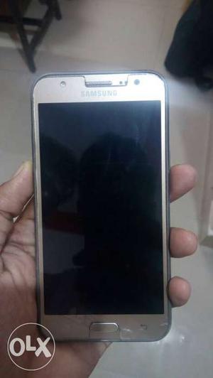 Samsung j5 in a very excellent condition volte