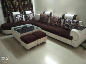 10 seater Center table with puffies and corner sofa set
