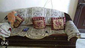 A 3 sofa set in almost good condition.. the fault