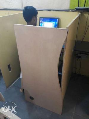 Brown Wooden internet Computer cabin