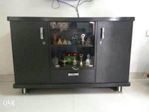 Cabinet below tv for sell
