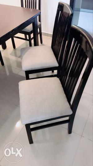 Dining table with 6 seater chairs