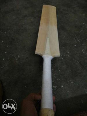Hand Made Kashmir Willow Tennis Ball Cricket Bat