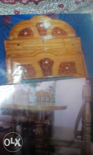 Here manufacturer a all type of Teak woods cots