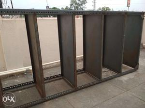 Iron Racks 2 sets in good condition