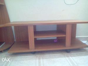 Lcd tv & Corner stand Damro furniture below 1