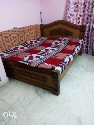 Red And Brown Wooden Queen Size Bed - with materess