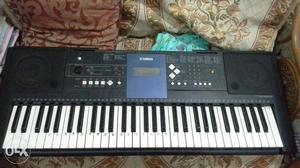 Yamaha keyboard with adapter, 3 years old but