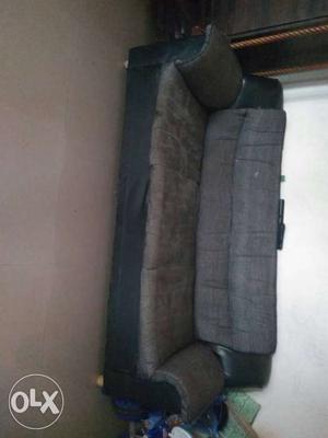 3 year old sofaset for reasonable price in