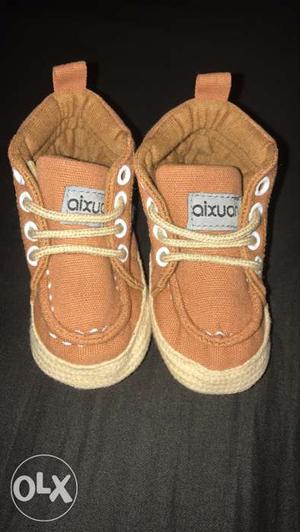 Baby shoes 0-9 months old brand new