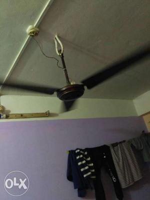 Brown 3-blade ceiling fan