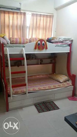 Bunker bed with mattress for kids