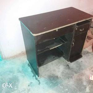 Computer table in good condition in rajasansi