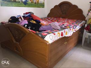 Double COT Queeen Size With Mattress Curlon