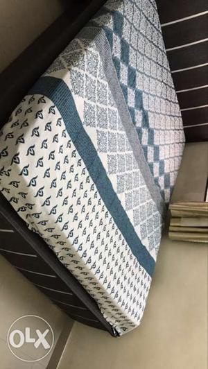 PEPS Spring Mattress in a very good condition.