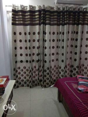 Set of 6 brand new curtains for sale
