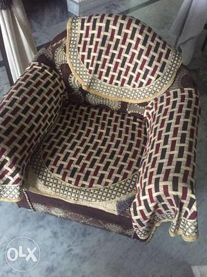 Sofa in very nice condition... at a resealable