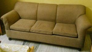 Sofa set - 5 seater in a very good condition