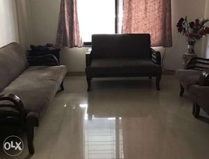 Sofa set  in good condition, willing to