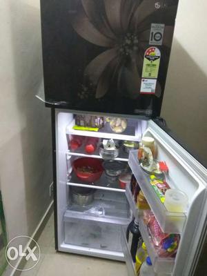3 months old LG double door fridge for sale Brand