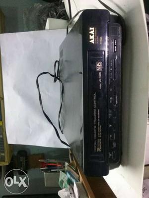 AKAI VCR player