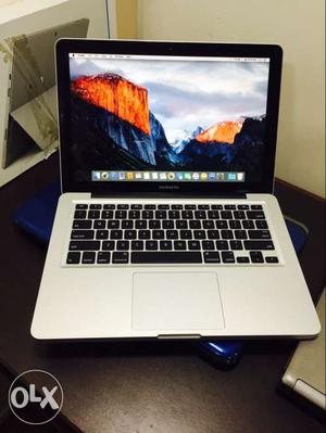 Apple MacBook Pro 13 MD101HN/A Brand new