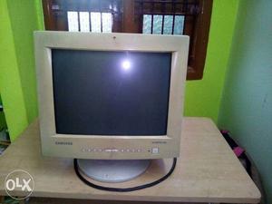 Beige And Grey Samusng CRT Computer Monitor