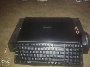 I want to sell my 2 months old ASUS NB i3 full