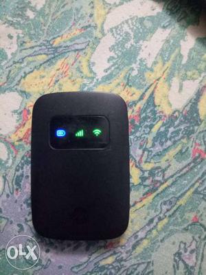 Jiofi3 with prime jio sim only 2 months used Bill box