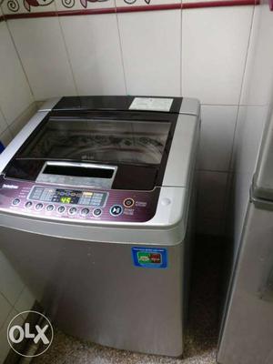 LG Top load fully automatic washing machine 6.5 litre..