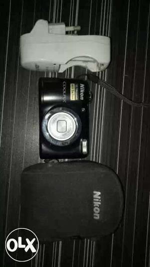 Nikon Point-and-shoot Camera With Bag