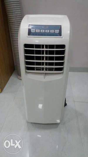 Portable Air Conditioner In Excellent Condition.
