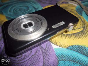Sony Black digital camera 16MP Photo and HD video recording