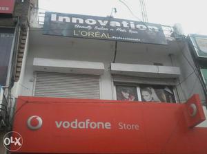 Vodafone in premises & Idea !, AIRTEL