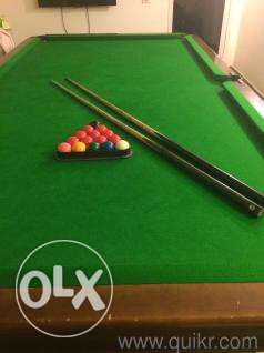 French snooker bord is for urgent sale. Its in