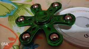 Green 6-bladed Fidget Spinner