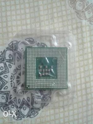 Intel Pentium 1.6 GHz /2M/533
