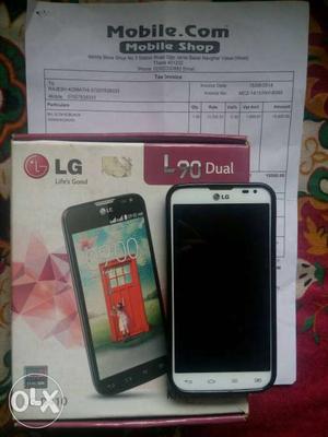 LG L90 android smartphone Bill and box August