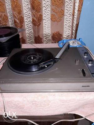 Philips 533 record player