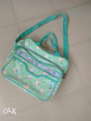 Baby bag with multiple compartments