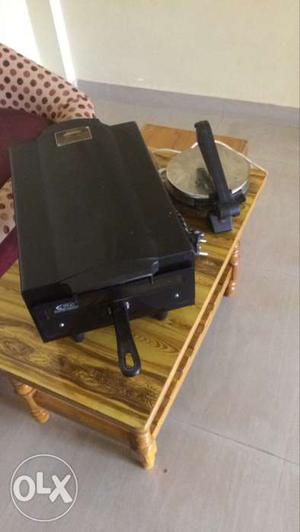 Electric tandoor and roti maker in good condition