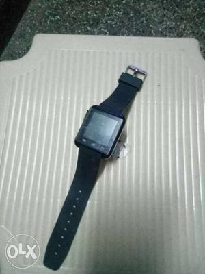 Good condition working blue tooth watch