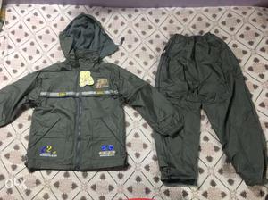 New Rain suit for kids with cap and trouser Full