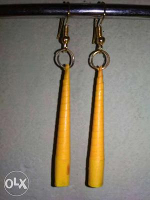 Pair Of Brown Dangling Hook Earrings]