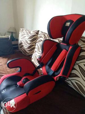 Red mee mee car seat,hardly used,great for