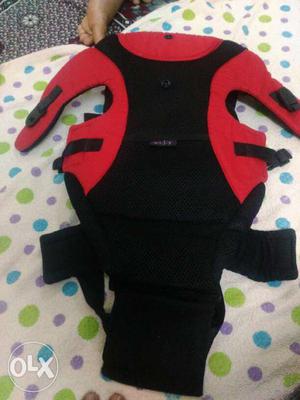 Tollyjoy baby carrier used only 5 times