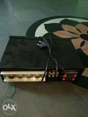 Amplifier is new good condition