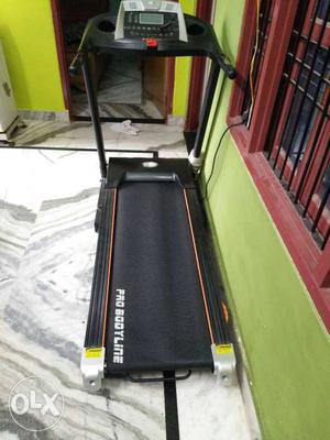 Black Pro Bodyline Treadmill